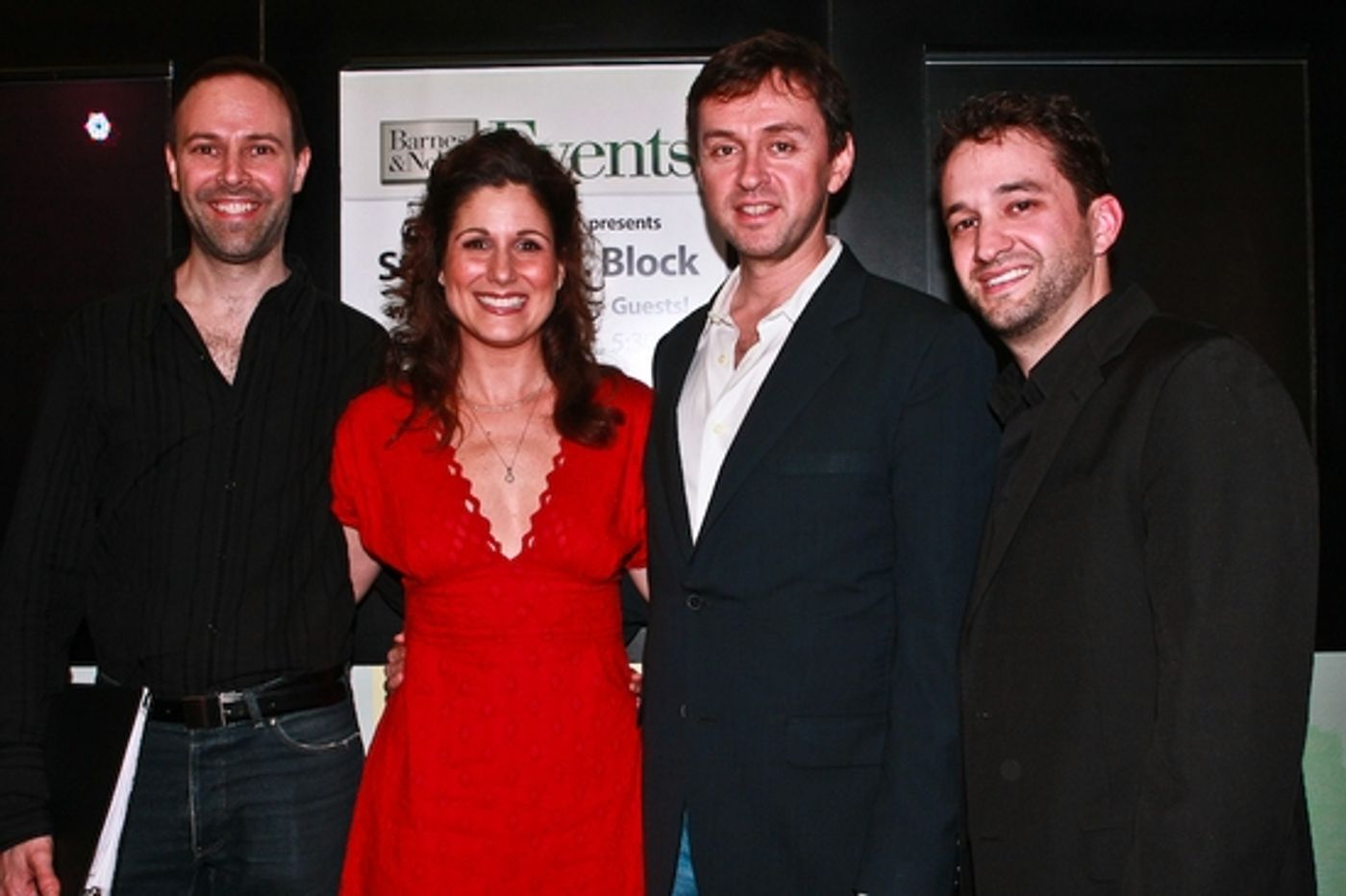 Photo Coverage: 9 To 5's Stephanie J. Block Sings And Signs At Barnes And Noble  Image