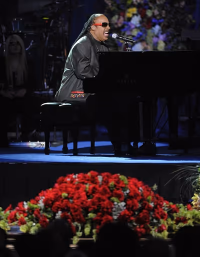 Stevie Wonder Photo