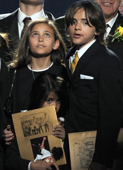 Paris Jackson, Prince Michael Jackson I and Prince Michael Jackson II Photo
