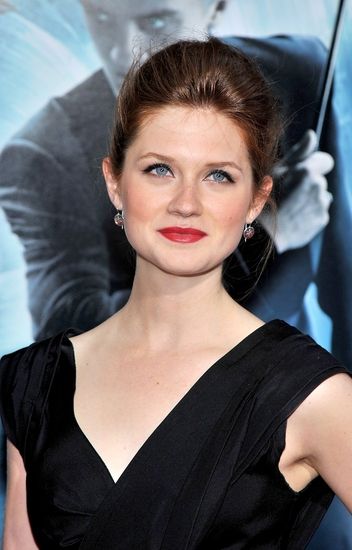 Bonnie Wright Photo