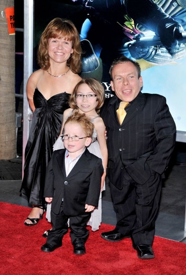 Warwick Davis and family Photo