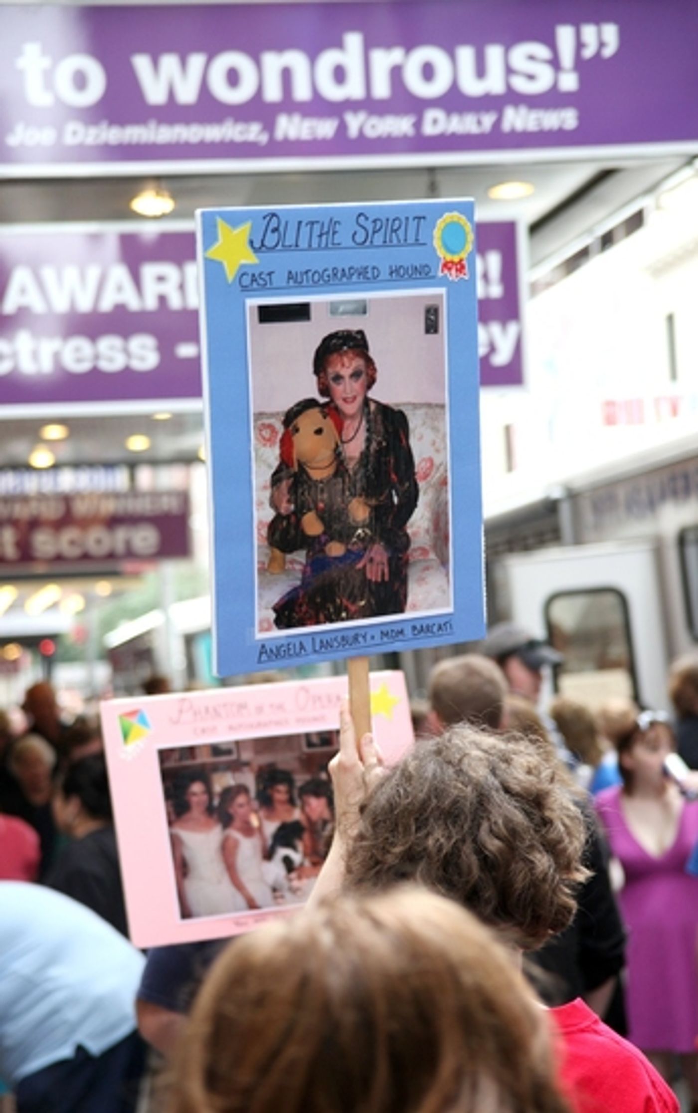 Photo Coverage: 'BROADWAY BARKS 11' In Shubert Alley  Image