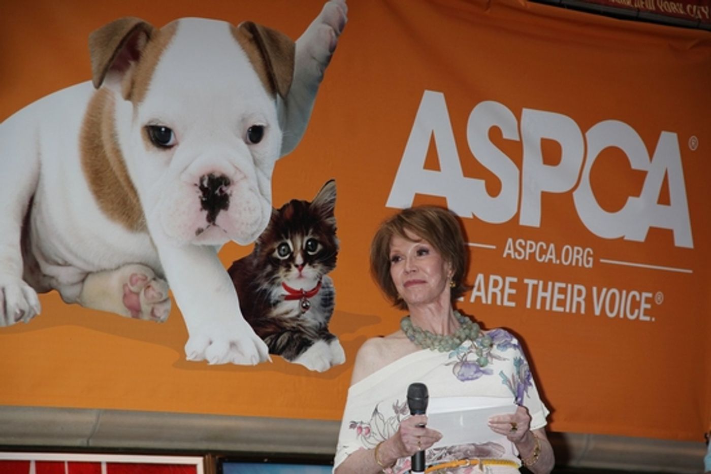 Photo Coverage: 'BROADWAY BARKS 11' In Shubert Alley  Image