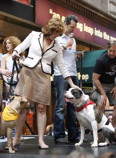 Bernadette Peters, Alice Ripley, J. Robert Spencer and a 'Barks' buddy! Photo