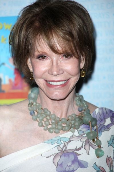 Mary Tyler Moore Photo