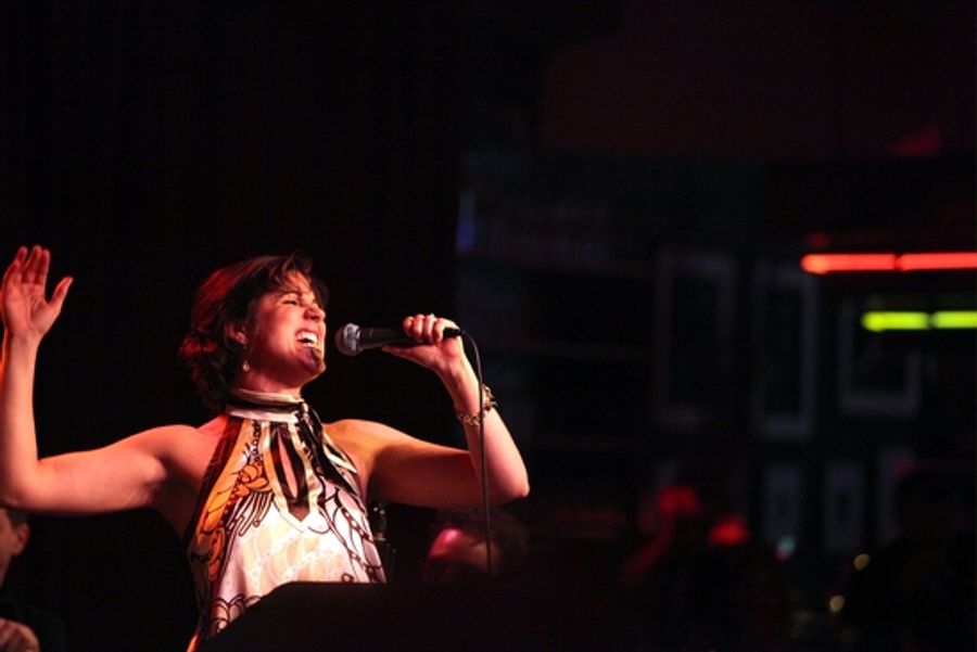 Photo Coverage: 9 TO 5's Stephanie J. Block Returns To Birdland To Celebrate Her CD 'This Place I Know' Image