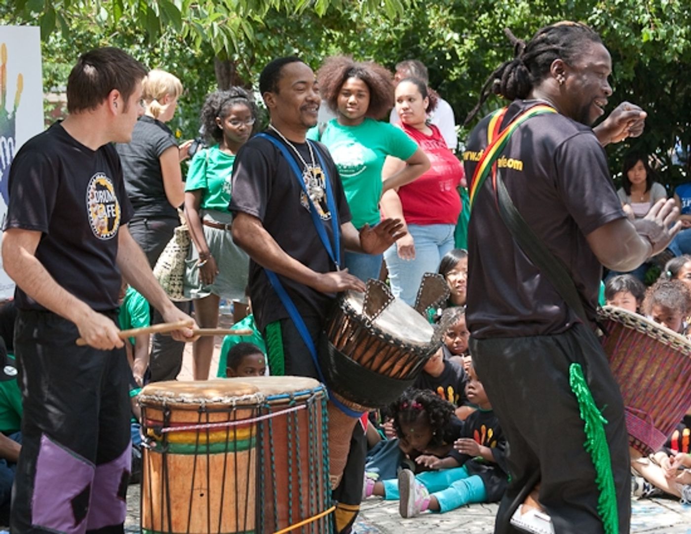 Photo Coverage: SHREK Star Brian d'Arcy James Visits 'MANDELA DAY' In Washington Square Park  Image