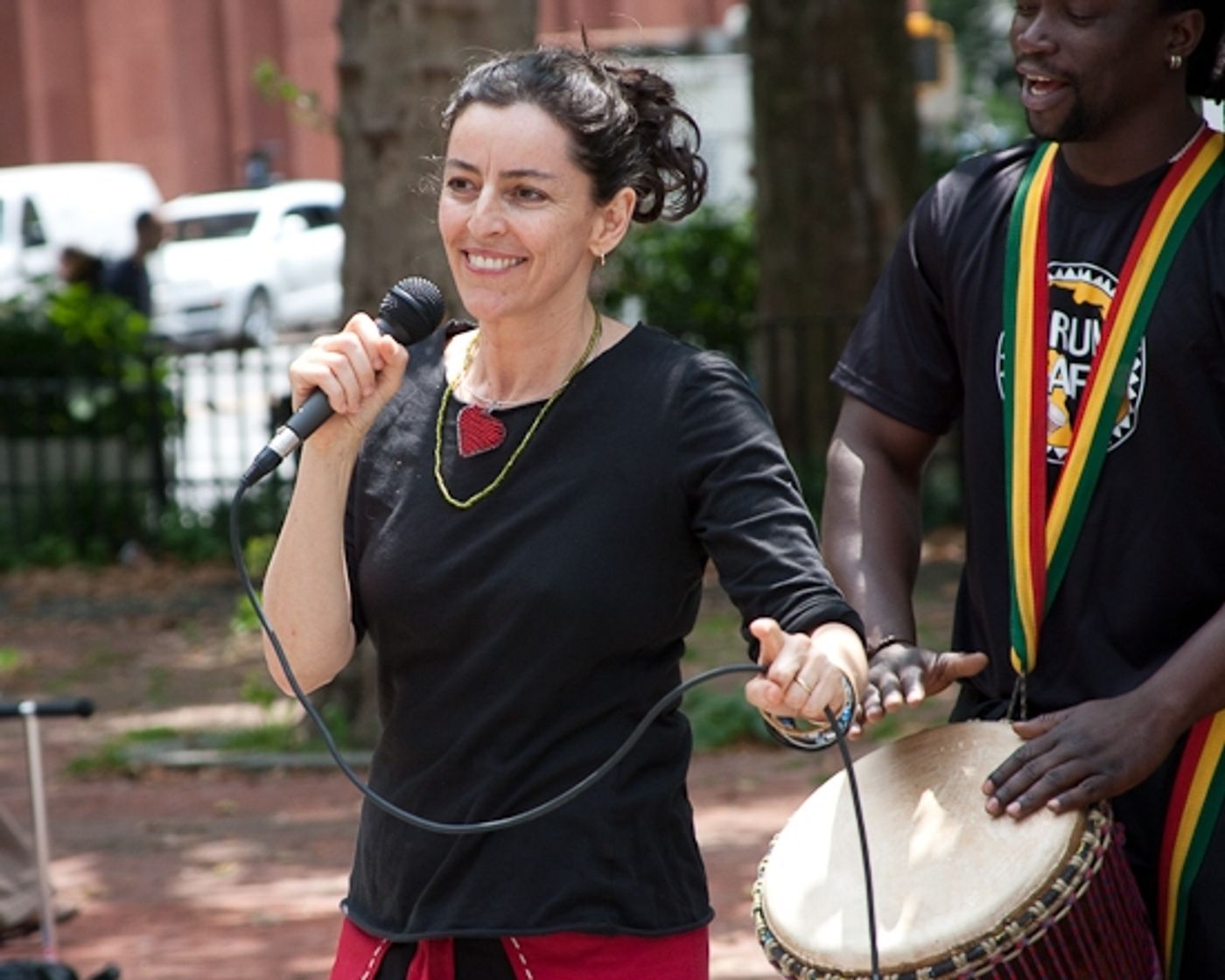 Photo Coverage: SHREK Star Brian d'Arcy James Visits 'MANDELA DAY' In Washington Square Park  Image
