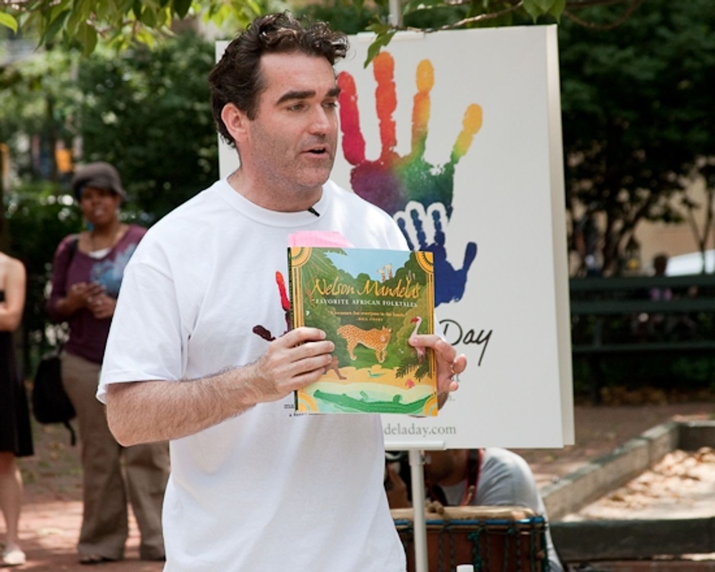 Photo Coverage: SHREK Star Brian d'Arcy James Visits 'MANDELA DAY' In Washington Square Park  Image