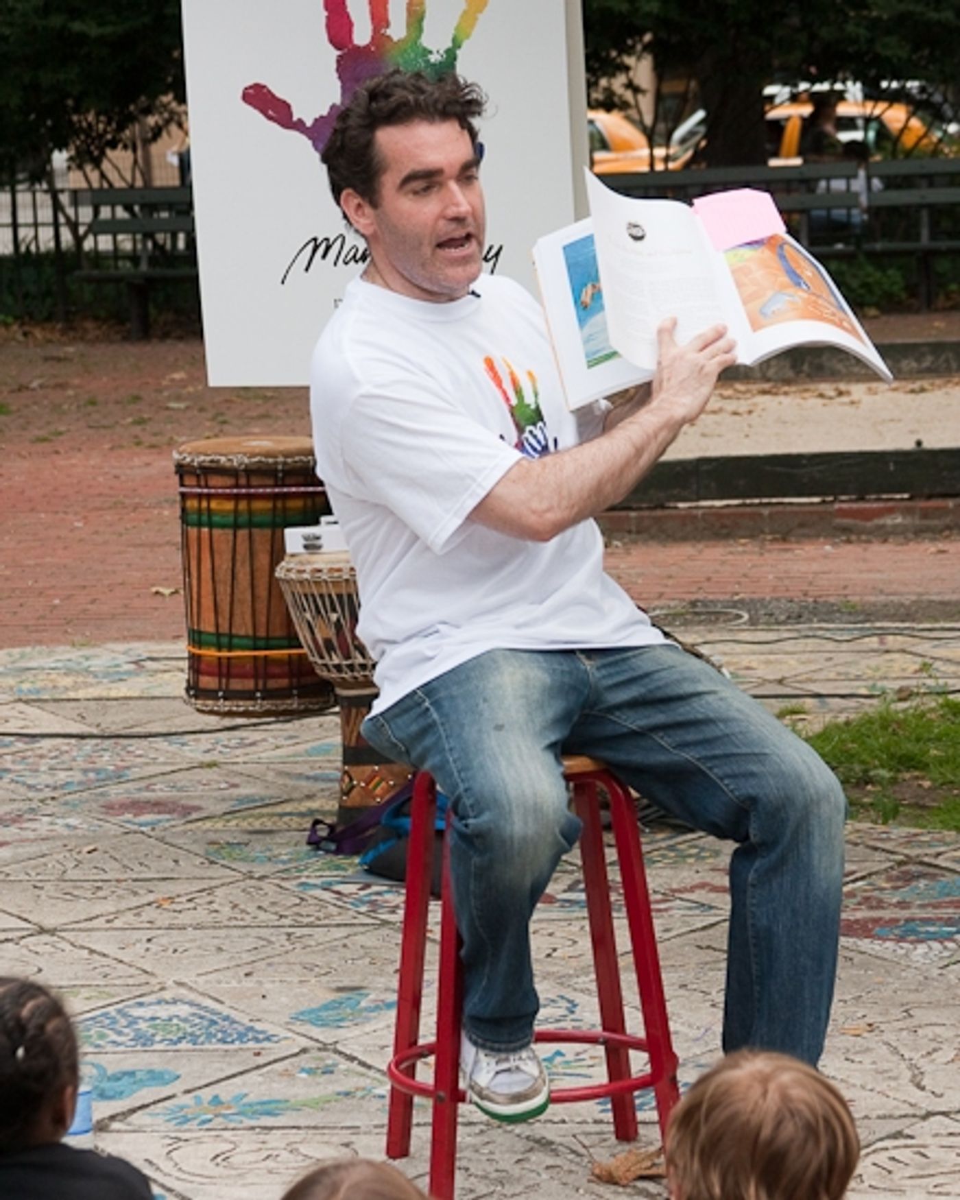 Photo Coverage: SHREK Star Brian d'Arcy James Visits 'MANDELA DAY' In Washington Square Park  Image