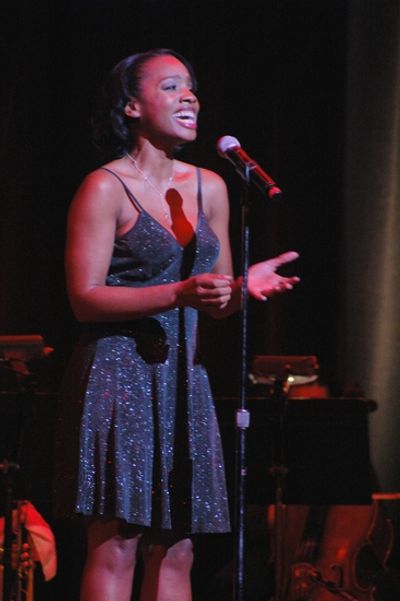 Surprise Guest Star-Anika Noni Rose-Home (The Wiz) Photo
