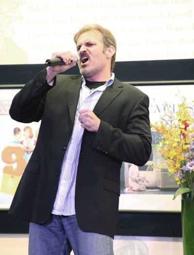 Marc Kudisch Photo