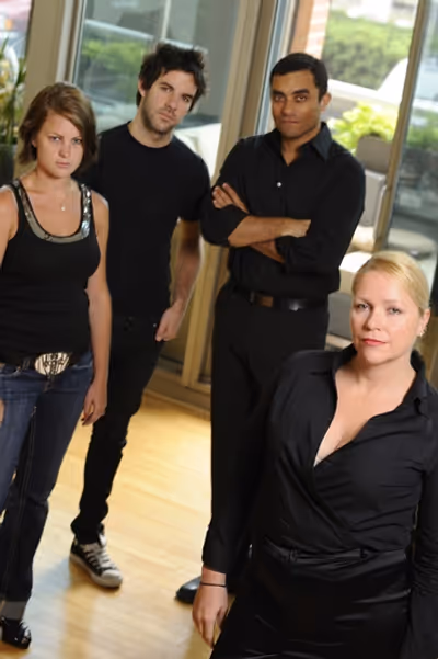 Brianna Carter (Ellen), Ryan Haase (Alex), David Gregory (Mitchell), Shannon Maddox ( Photo