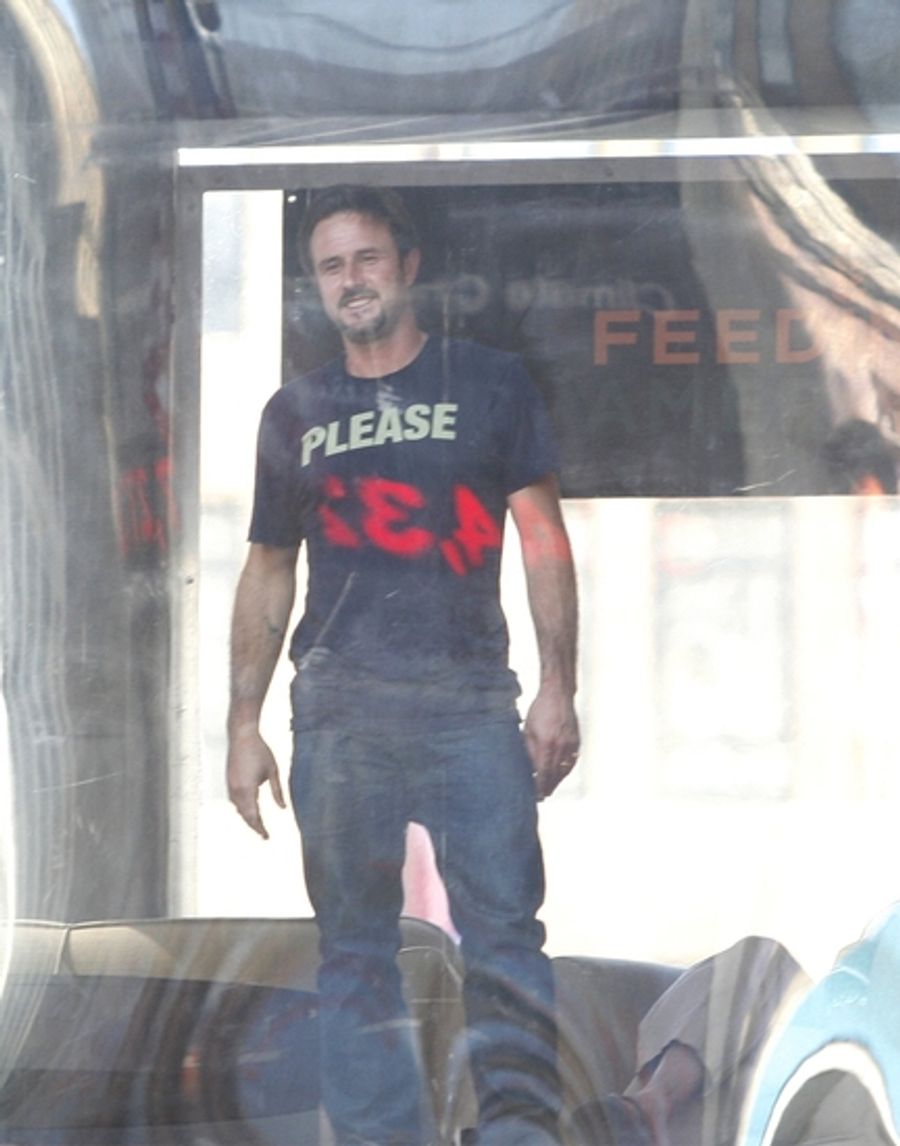 Photo Coverage: David Arquette Promotes The 'BAR HUNGER Campaign' Image