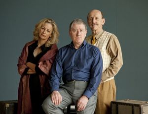 Sally Wingert, Joe Dowling and Raye Birk Photo