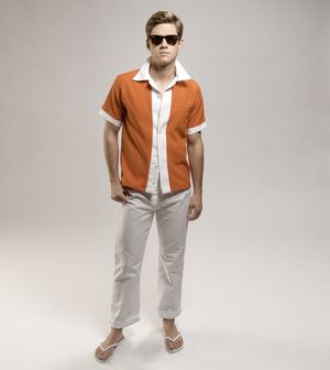 Aaron Tveit @ BroadwayWorld Aaron Tveit Photo