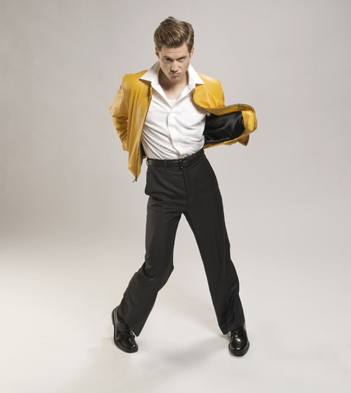 Photo Flash: Shaiman and Wittman's CATCH ME IF YOU CAN at Seattle's 5th Avenue Theatre - First Look!  Image