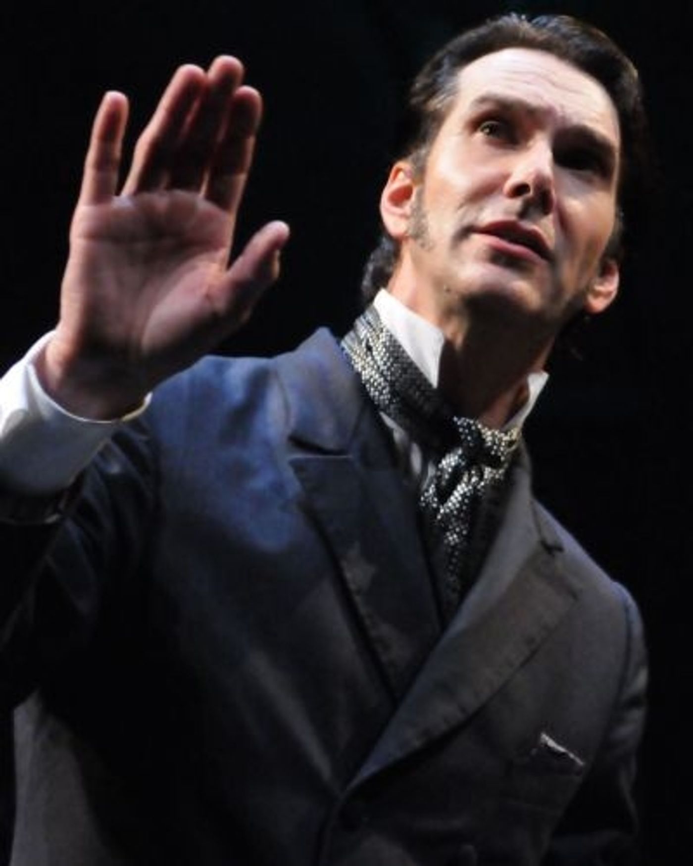 Photo Flash: THE CRUCIFER OF BLOOD At The Alley Theatre  Image