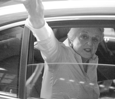 Angela Lansbury Photo