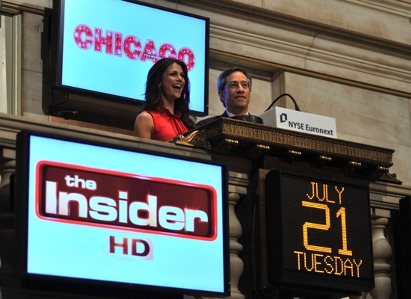 Photo Coverage: CHICAGO's Samantha Harris Rings The Opening Bell Of The New York Stock Exchange  Image