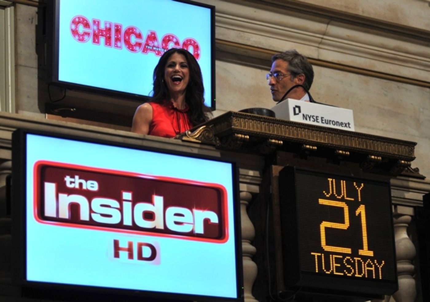 Photo Coverage: CHICAGO's Samantha Harris Rings The Opening Bell Of The New York Stock Exchange  Image