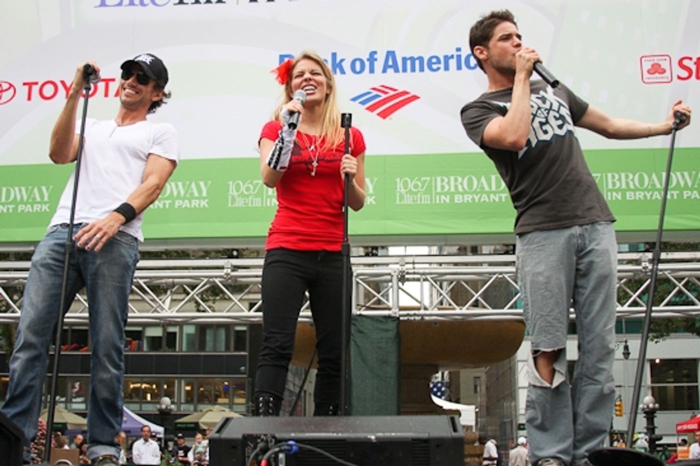 Photo Coverage: WICKED, 'ROCK', 'POPPINS' And VANITIES Perform At 'BROADWAY IN BRYANT PARK'  Image