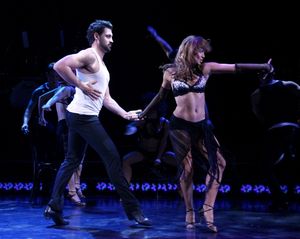 Maksim Chmerkovskiy and Karina Smirnoff Photo