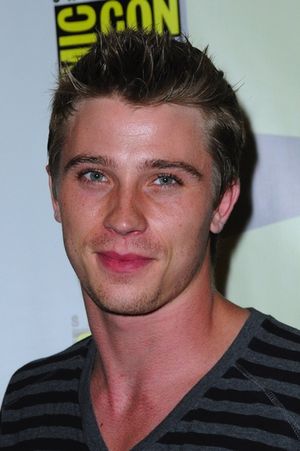 Garrett Hedlund @ BroadwayWorld Garrett Hedlund Photo