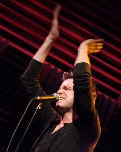 Gavin Creel Photo