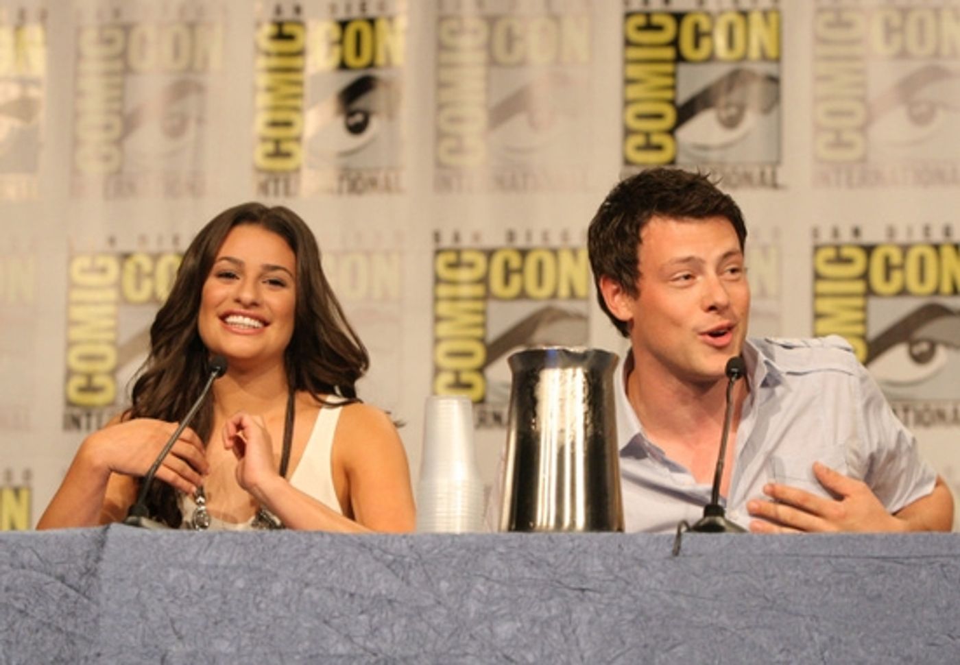 Photo Flash: The Cast Of GLEE Meets The Fans At COMIC-CON  Image