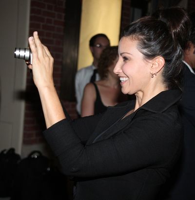 Gina Gershon Photo