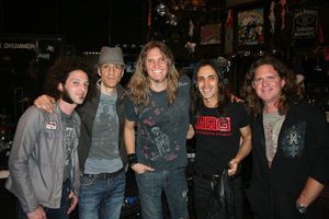Joel Hoekstra in the center and EXTREME @ BroadwayWorld Joel Hoekstra in the center and EXTREME Photo