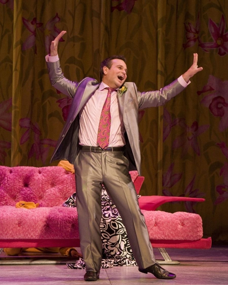Photo Flash: Sam Harris in THE FIRST WIVES CLUB Image
