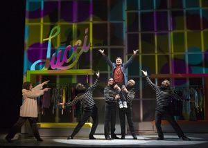 Barbara Walsh, Sam Harris and THE FIRST WIVES CLUB ensemble Photo