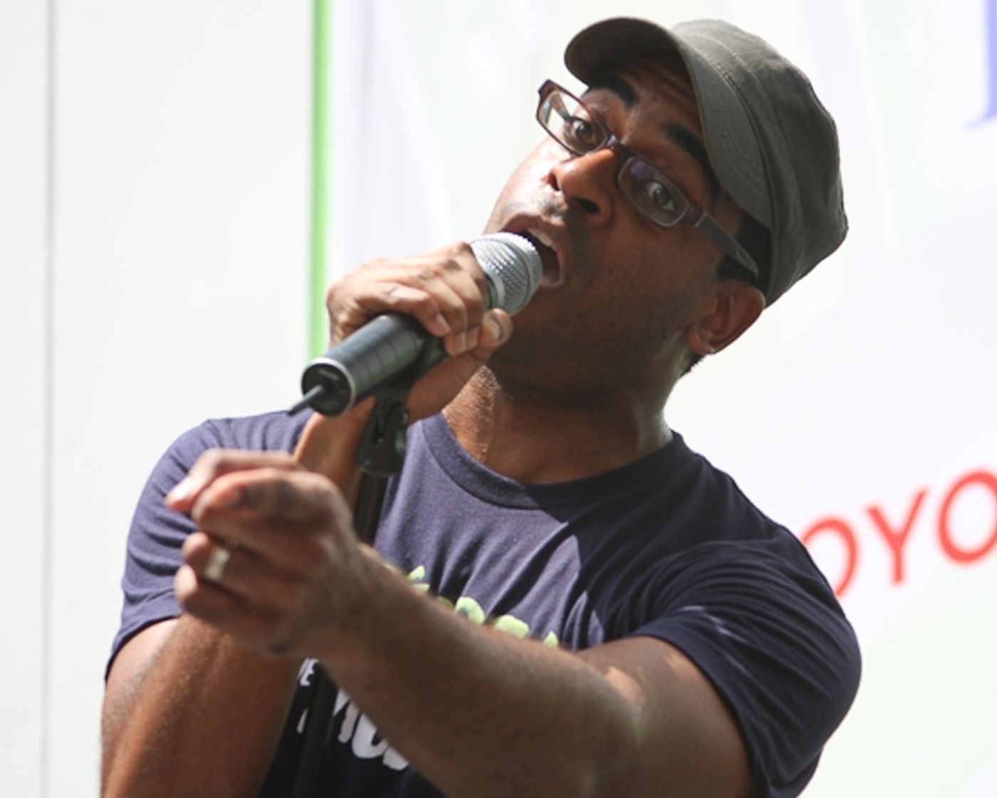 Photo Coverage: 'SHREK', 'NAKED', CHICAGO And JERSEY BOYS Perform At 'BROADWAY IN BRYANT PARK'  Image