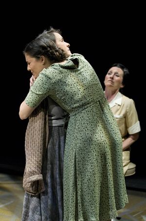 Jenny L. Wright, Nicola Correia-Damude and Mary Haney @ BroadwayWorld Jenny L. Wright, Nicola Correia-Damude and Mary Haney Photo