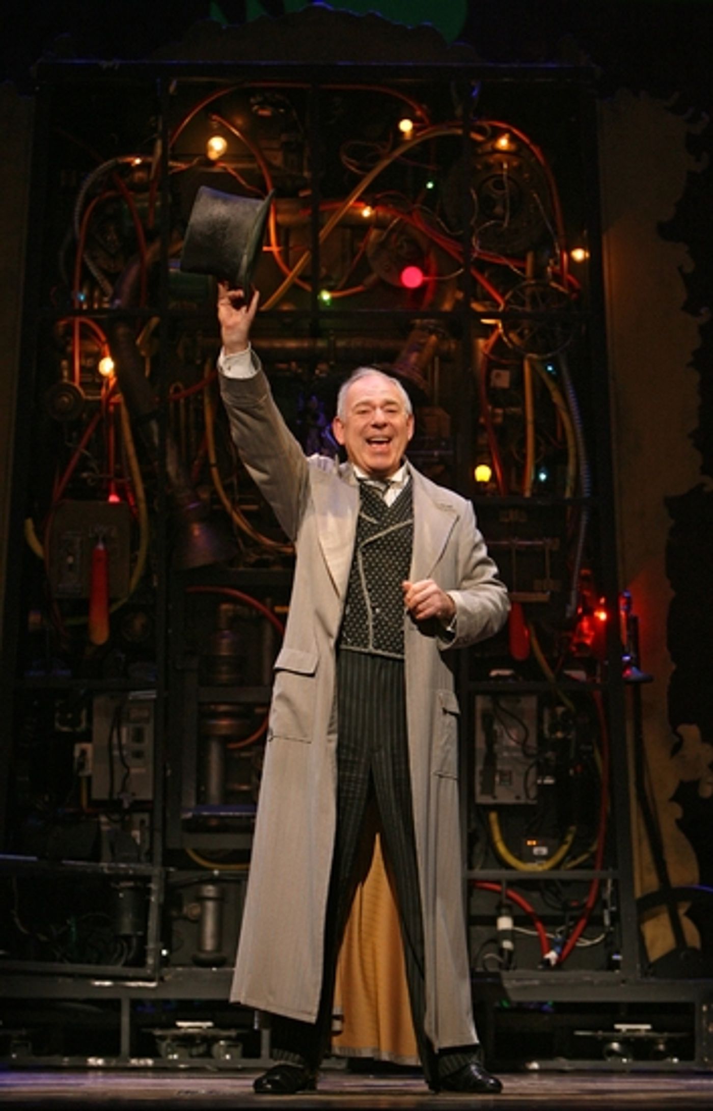 Photo Flash: WICKED Opens In San Diego At The Civic Theatre  Image