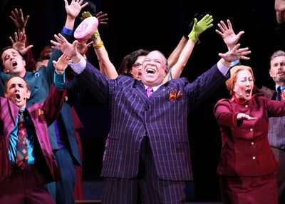 Ken Page as "Nicely Nicely Johnson" Photo