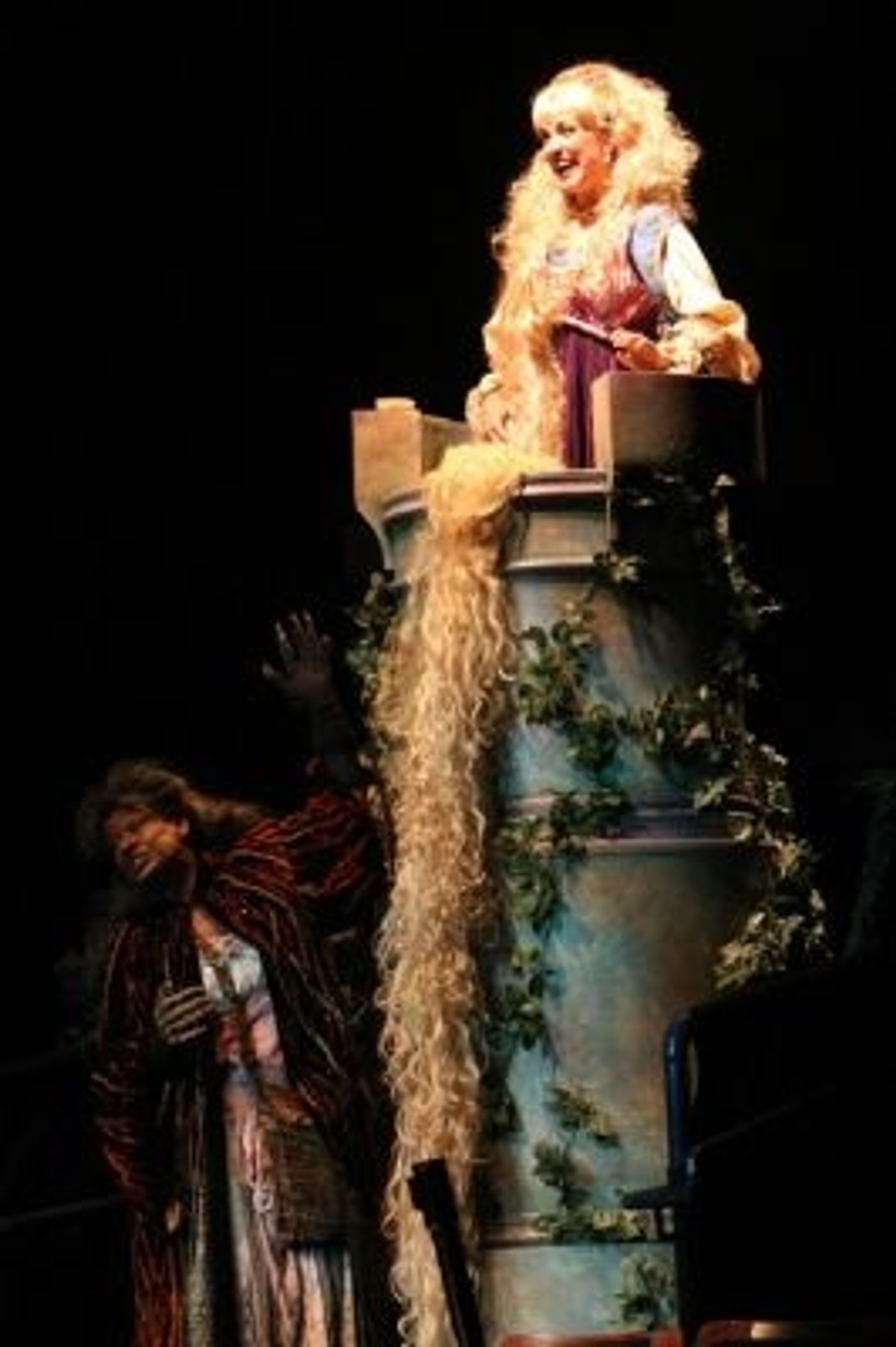 Photo Flash: Music Circus' INTO THE WOODS, Starring Denman And Lewis Photo Flash: Music Circus' INTO THE WOODS, Starring Denman And Lewis Image