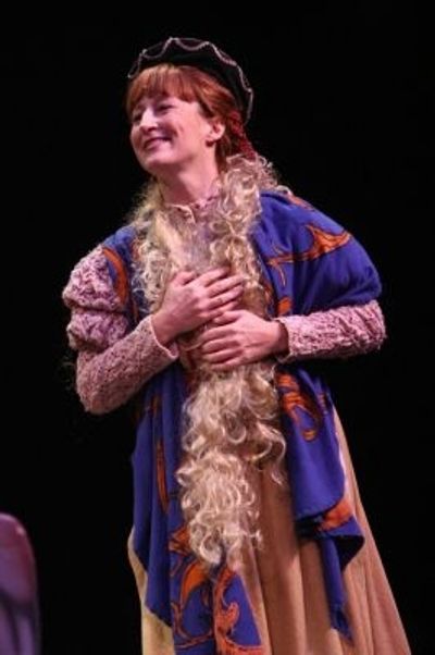 Vicki Lewis Photo