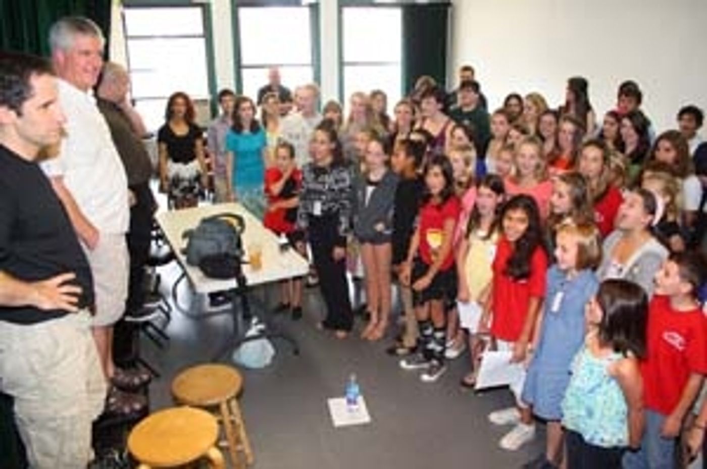 Photo Flash: Tony Winner Gregory Jbara Visits Broadway Artists Alliance  Image