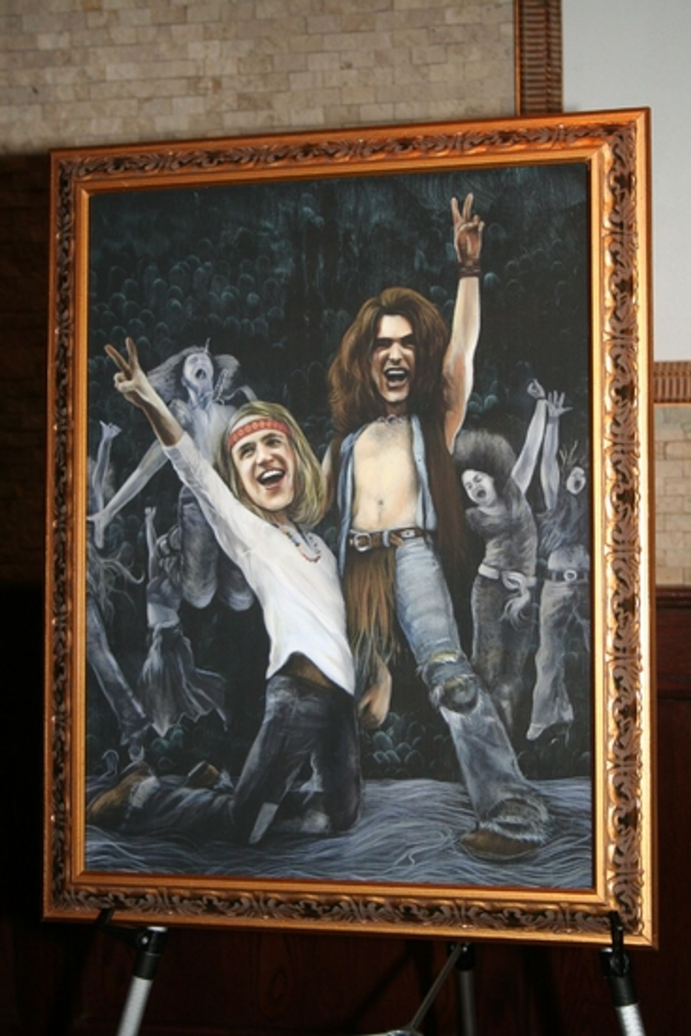 Photo Coverage: HAIR Stars Creel and Swenson Unveil Their Tony's DiNapoli 'Broadway Wall of Fame'  Portrait  Image