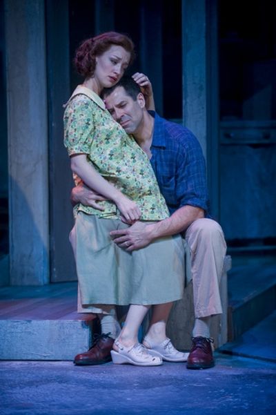 Kim Stauffer (Stella Kowalski) and Christopher Innvar (Stanley Kowalski) Photo