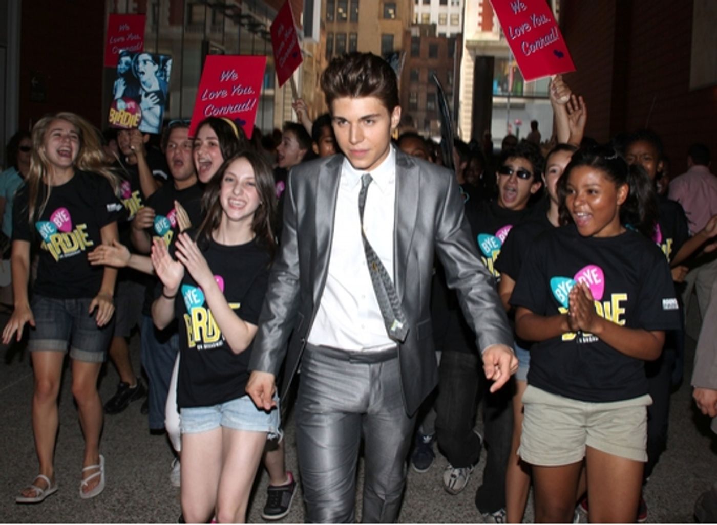 Photo Coverage: BYE BYE BIRDIE Celebrates Box Office Opening With $10 Tickets, Prizes And More!  Image