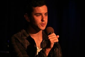 Alex Brightman Photo