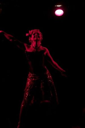 Julie Atlas Muz Photo