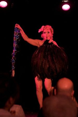 Julie Atlas Muz Photo