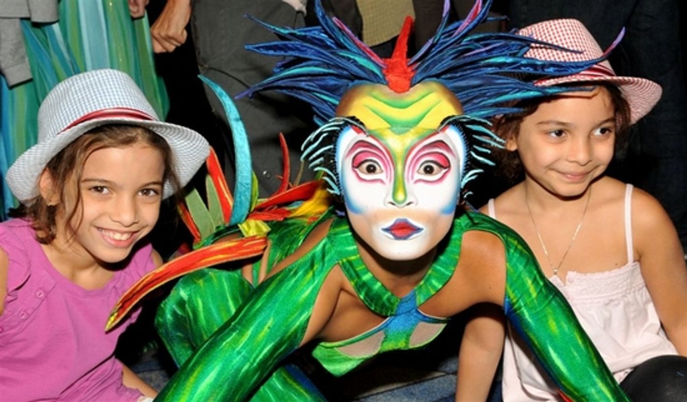 Photo Flash: Cirque du Soleil Welcomes 'ELVIS' Show Cast To Las Vegas' McCarran Airport  Image