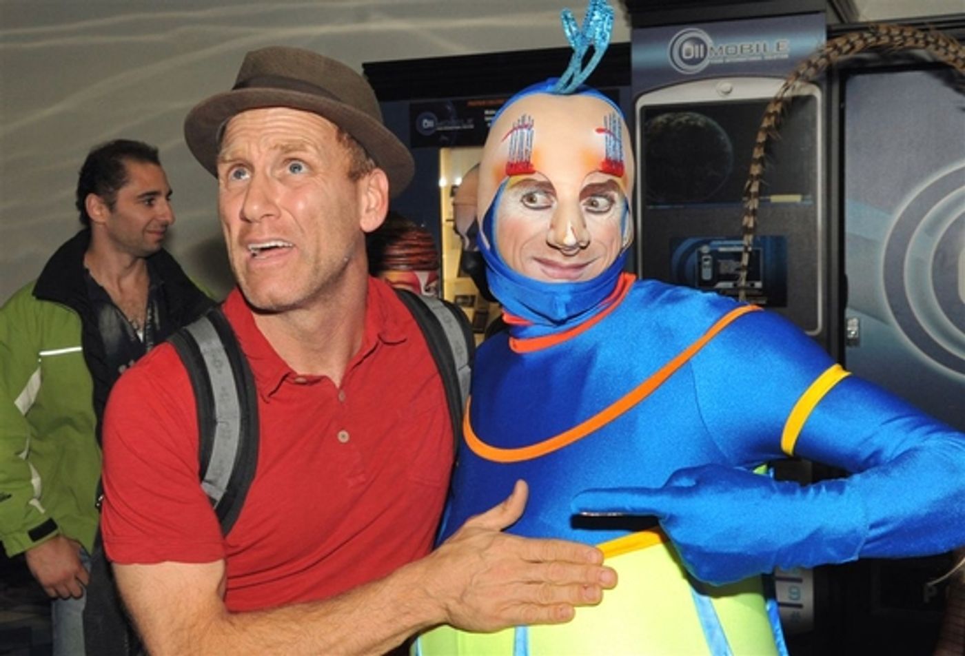 Photo Flash: Cirque du Soleil Welcomes 'ELVIS' Show Cast To Las Vegas' McCarran Airport  Image