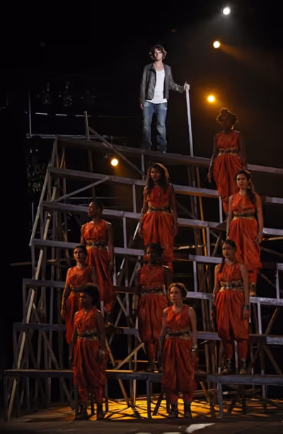 Jonathan Groff and the chorus Photo
